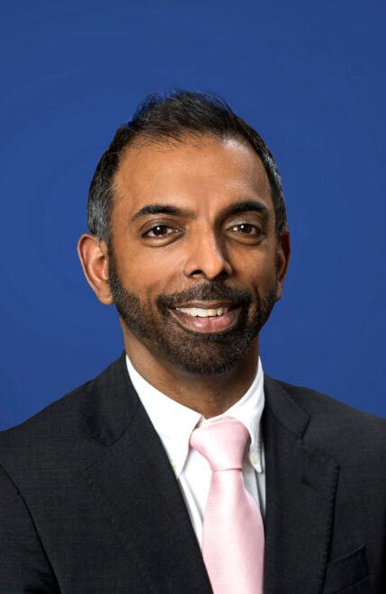 Raju Sundaran Headshot