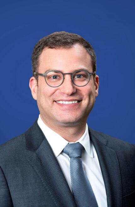 Zachary D. Kuperman Headshot