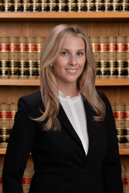 Colleen Pierson Headshot