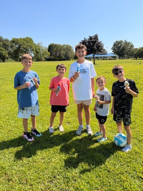 Abrams Fensterman Family Picnic photo 10